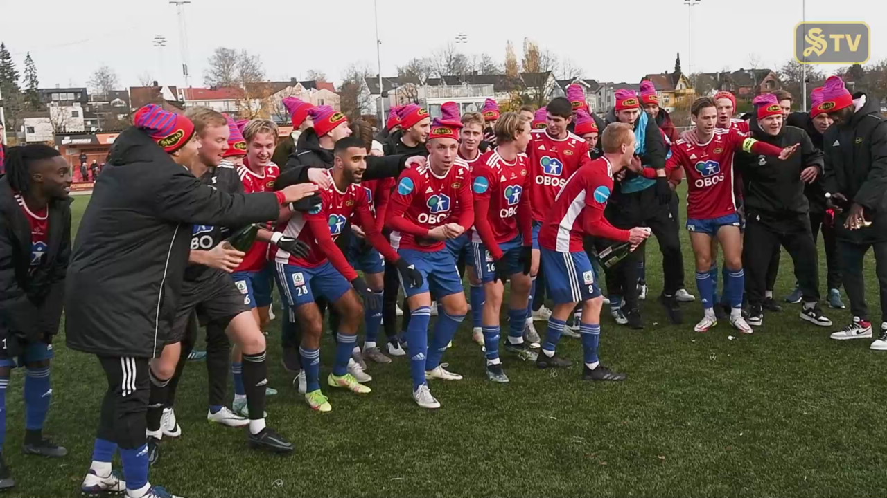 Feiring etter at opprykket i 2021 er sikret